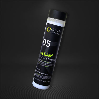 05 GLEAM - Abrillantador de Llantas y Plásticos Exteriores