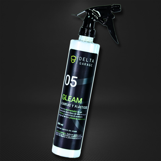 05 GLEAM - Abrillantador de Llantas y Plásticos Exteriores