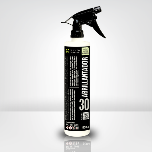 Abrillantador de Llantas y Plásticos Exteriores